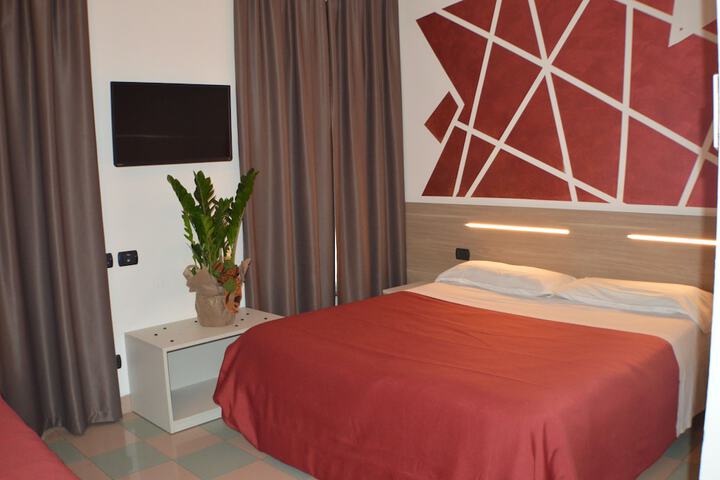 Room 19 of 40