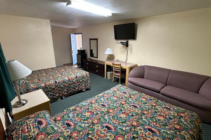 Room 20 of 27