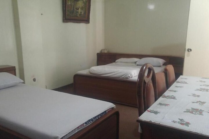 Room 16 of 23