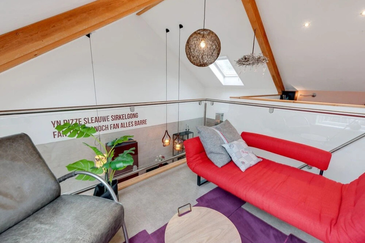 Cozy Holiday Home in Uitwellingerga With Terrace