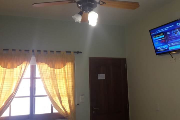 Room 4 of 95