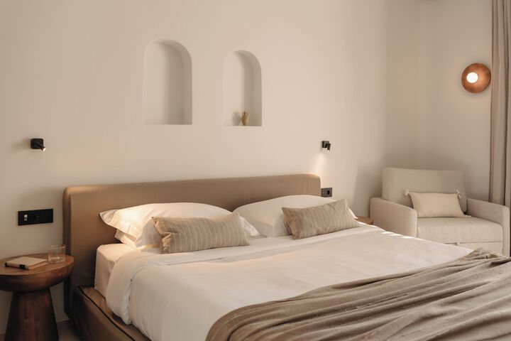 Room 12 of 95