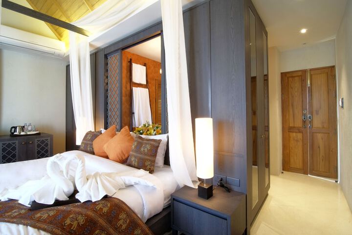 Room 45 of 167