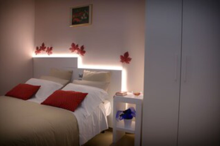 Room 19 of 25