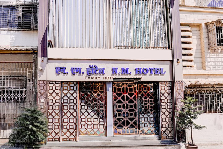Hotel 33 of 38
