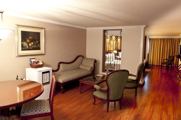Room 26 of 49