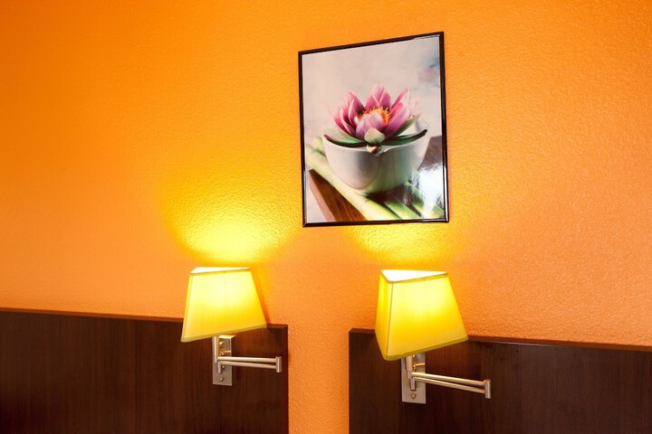 Room 15 of 50