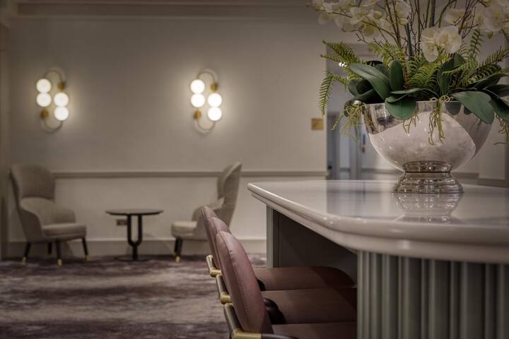 Hotel Interior 18 of 158