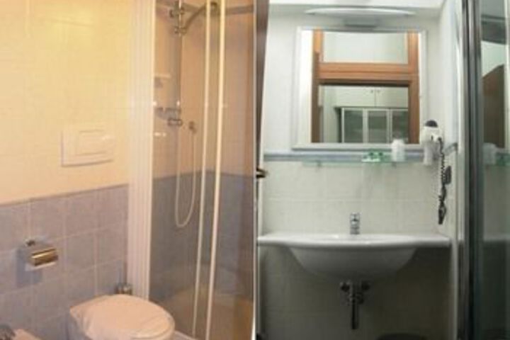 Room 2 of 12