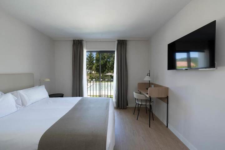 Room 15 of 46