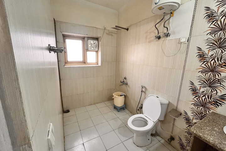 Room 45 of 70