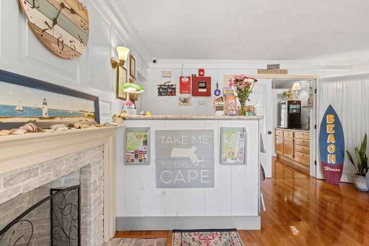 Hotel Interior 4 of 55