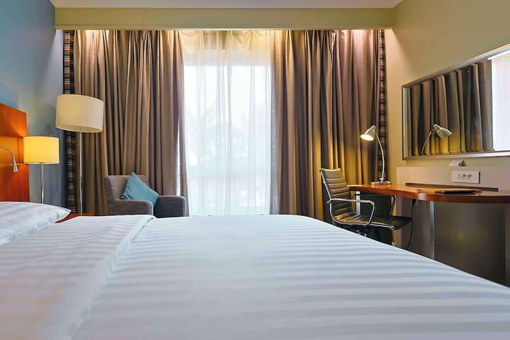 Room 26 of 108