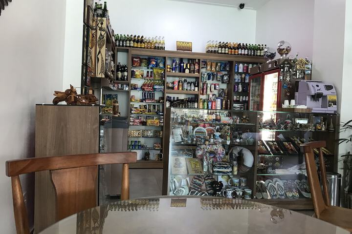 Gift Shop 60 of 80