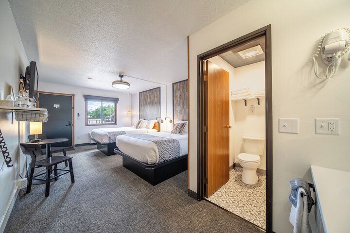 Room 21 of 66