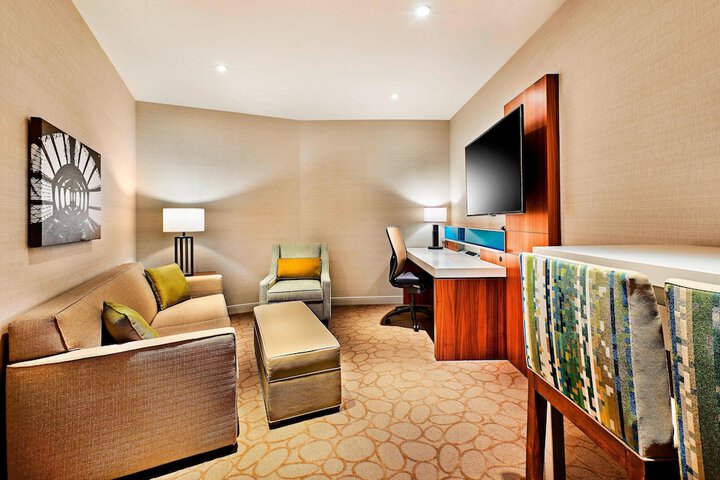 Room 26 of 47