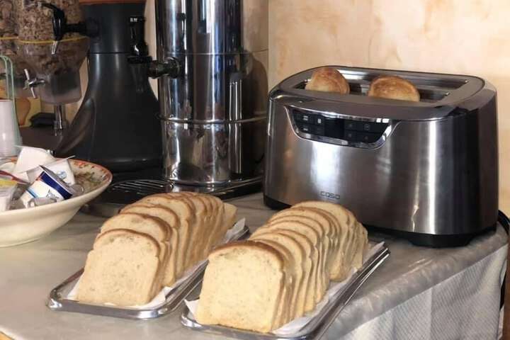 Breakfast/Coffee Service 19 of 22