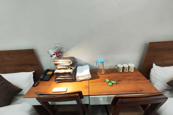 Room 27 of 75