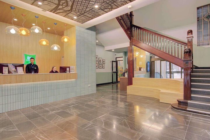 Hotel 42 of 42
