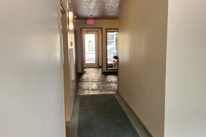 Ballroom/Hall 97 of 108