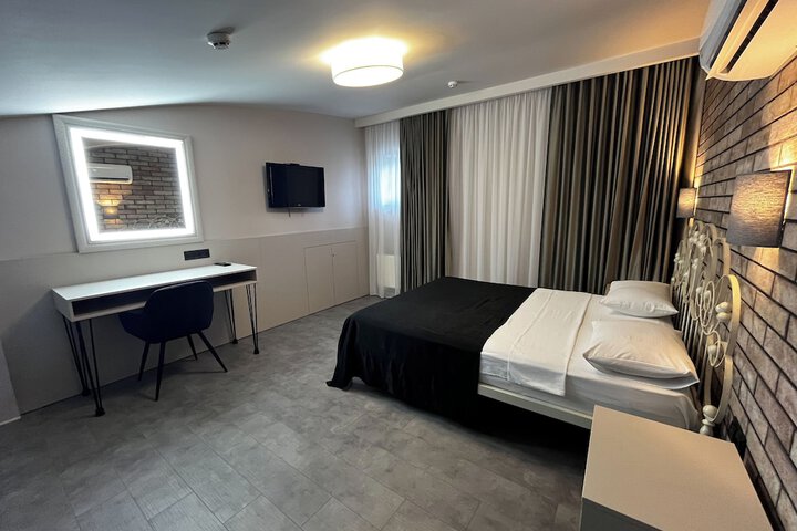 Room 38 of 81