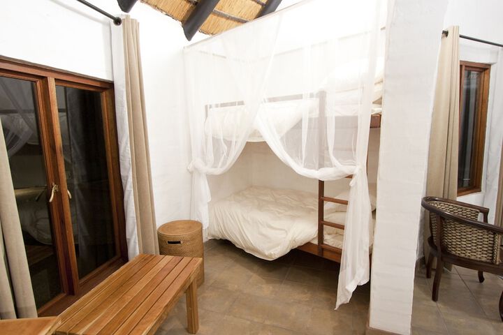 Room 4 of 62