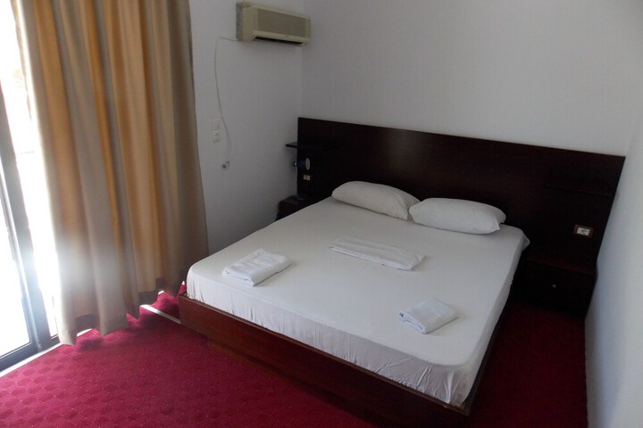 Room 20 of 43