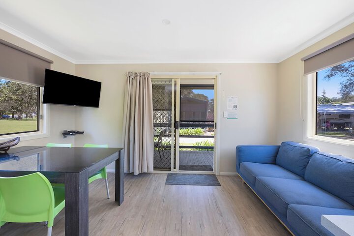 Room 30 of 108