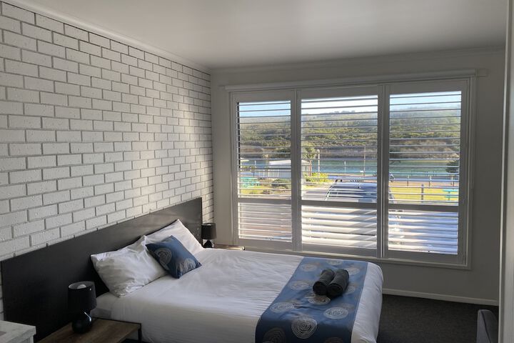 Room 19 of 50