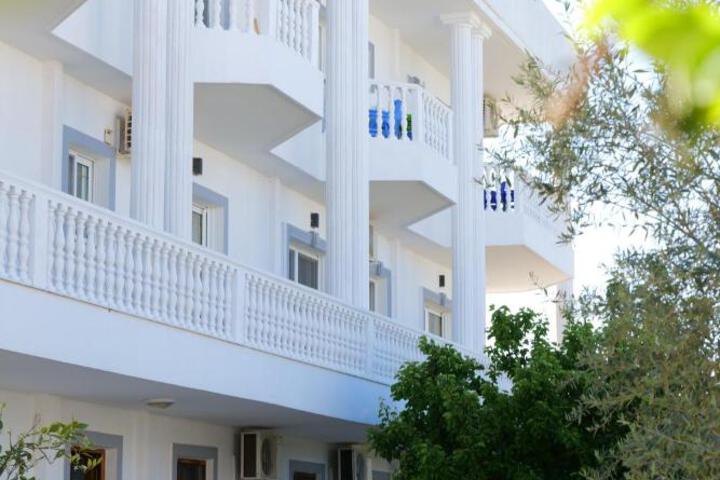 Vila Unique