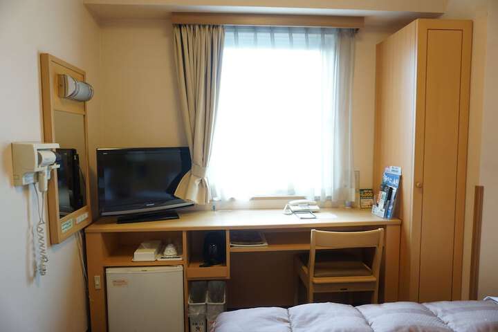 Room 4 of 53