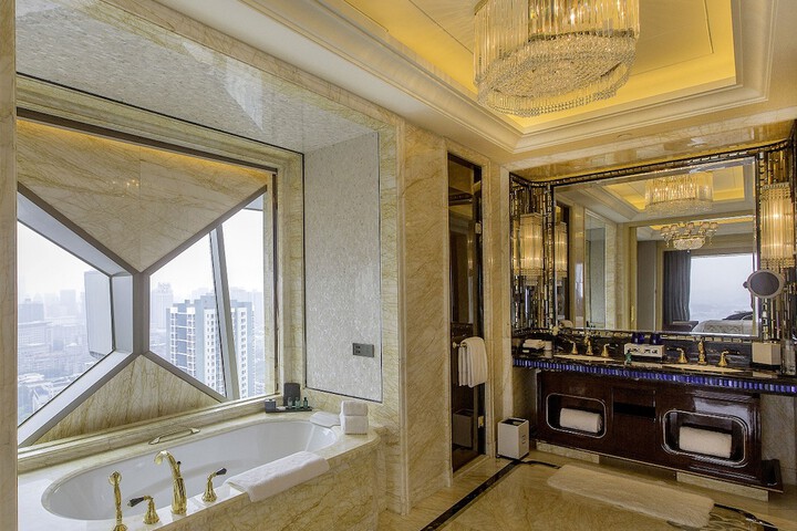 Room 47 of 88
