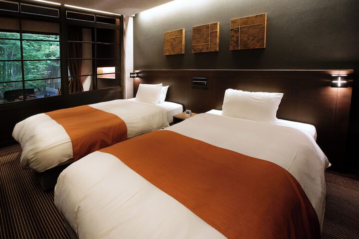 Room 20 of 75