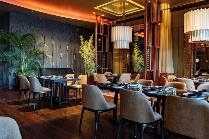 Dining 65 of 103
