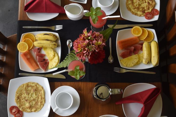 Breakfast/Coffee Service 17 of 37