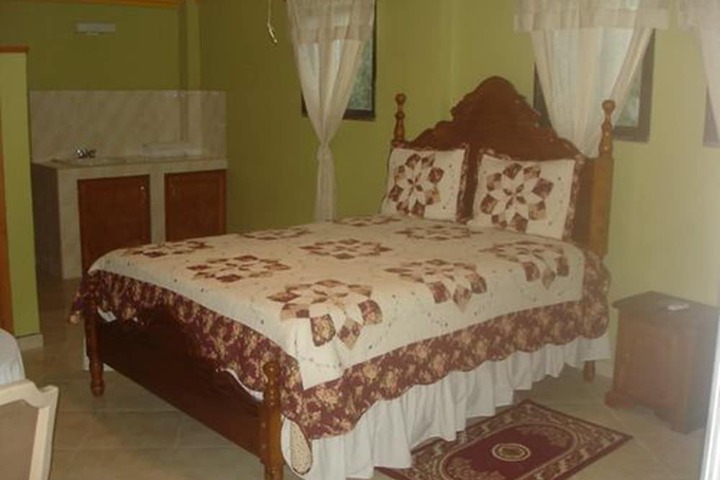 Room 8 of 40