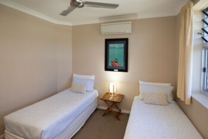 Room 38 of 40