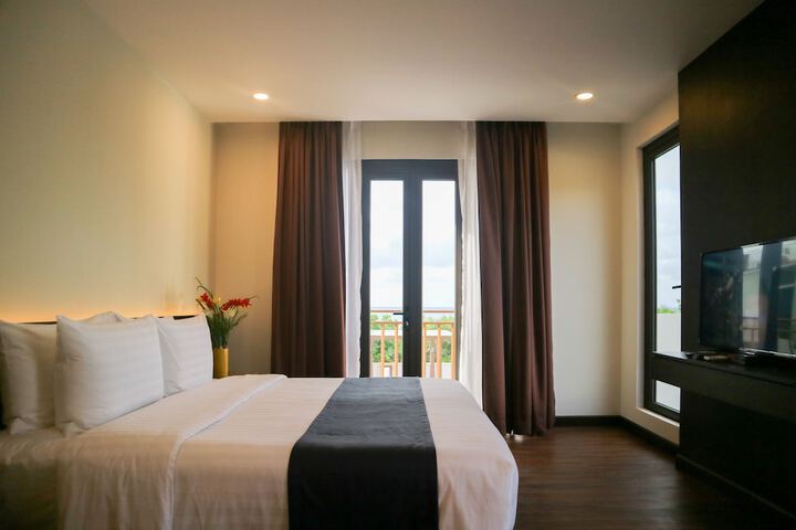 Room 4 of 57