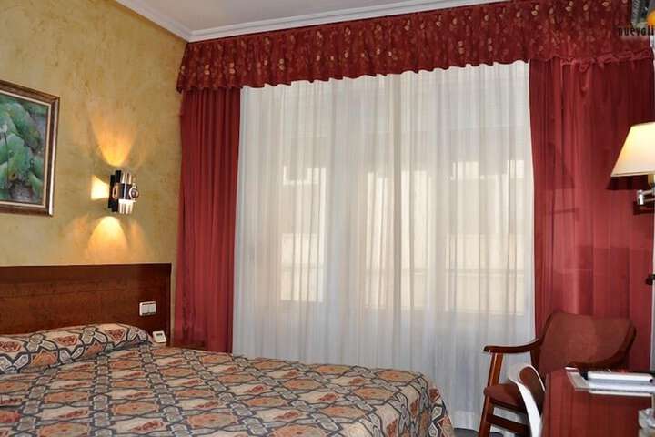 Room 10 of 44