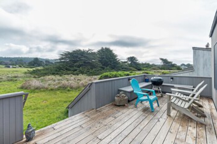 Terrace/Patio 26 of 27