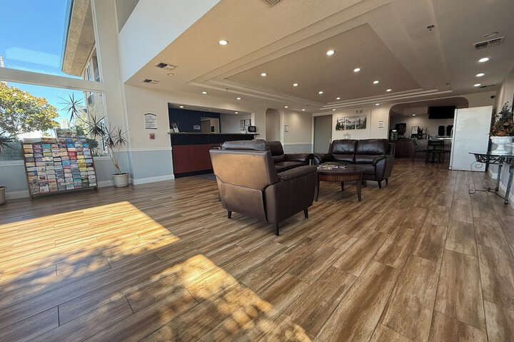 Guest Lobby