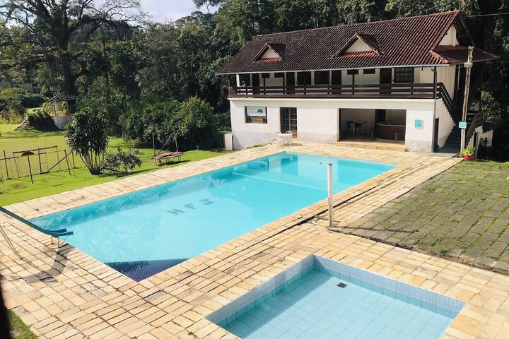 Pool 48 of 60