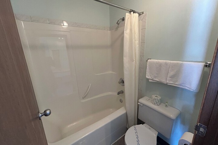 Room 18 of 20
