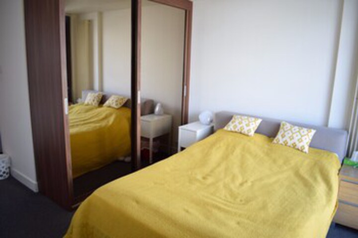 Room 15 of 17