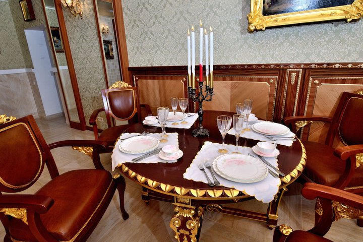Dining 109 of 144