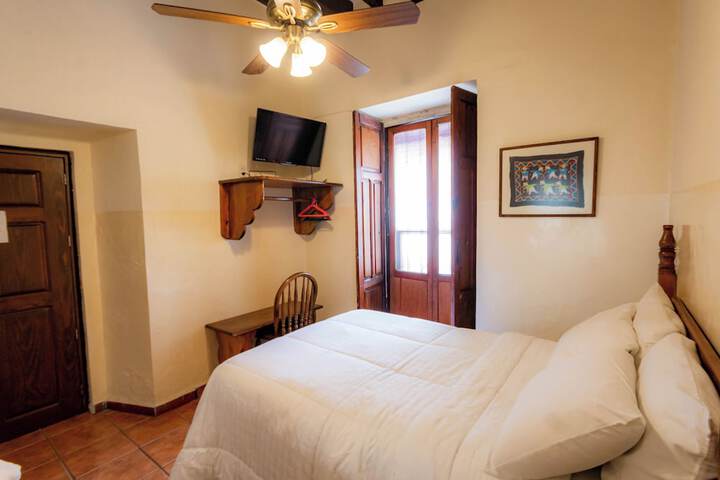 Room 25 of 71