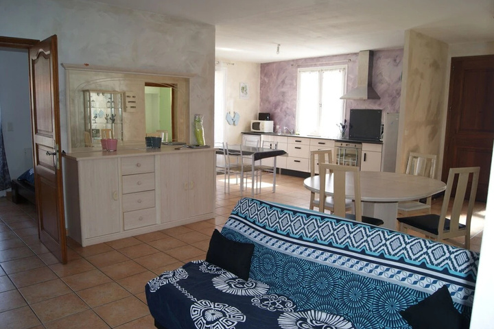 Room 3 of 12
