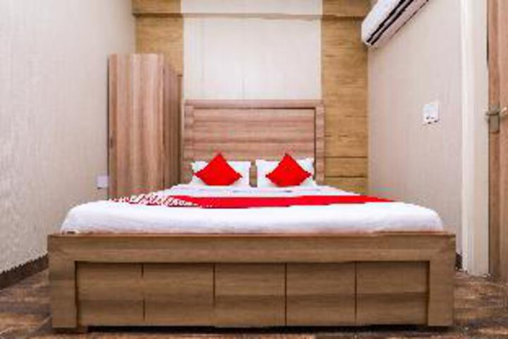 AALIA HOUSE BY OYO ROOMS
