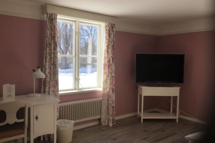 Room 20 of 38