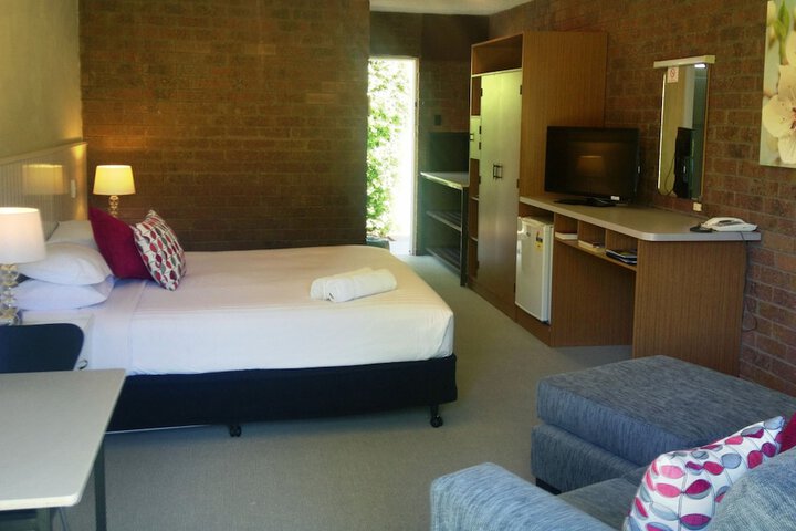 Room 9 of 41